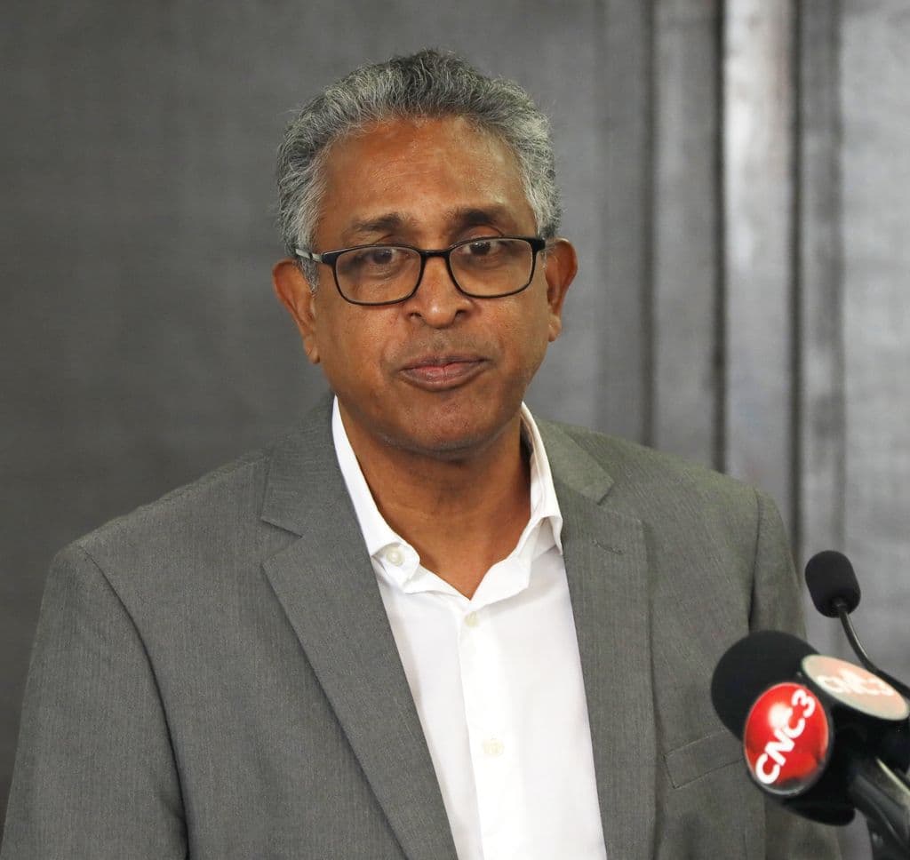 UWI prof says Barnett’s Caricom reappointment open to legal challenge