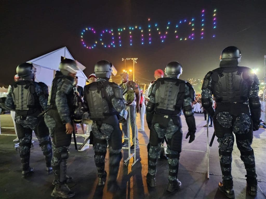 Cops challenge transfer from elite police unit