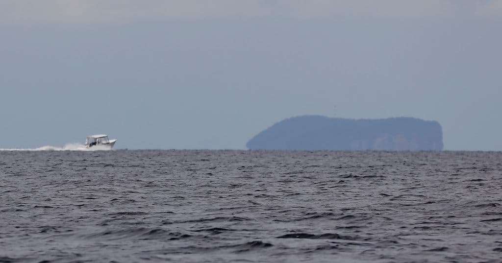 Venezuelan officials move to crack down on illegal trips to T&T