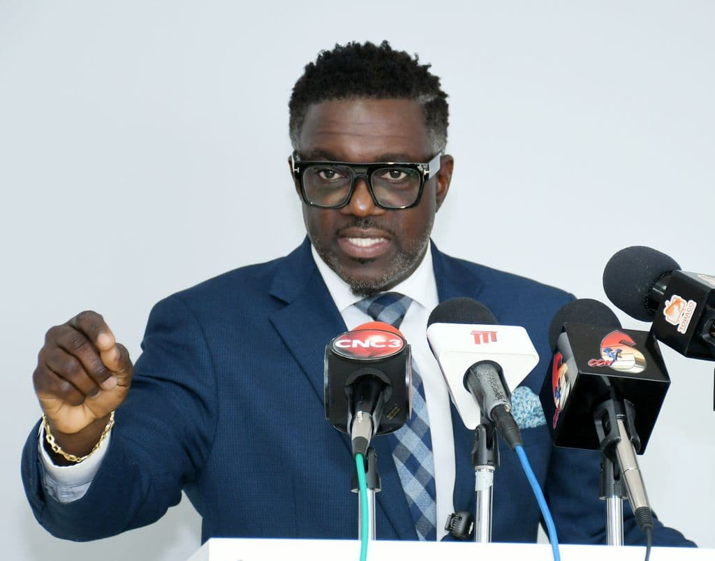 Duke warns Stuart: Don’t get verbal diarrhoea