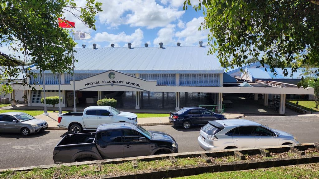 Preysal Secondary PTA condemns locking police officer in classroom