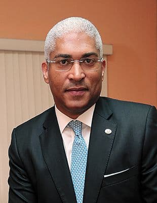 Former attorney general questions T&T’s support for U.S.