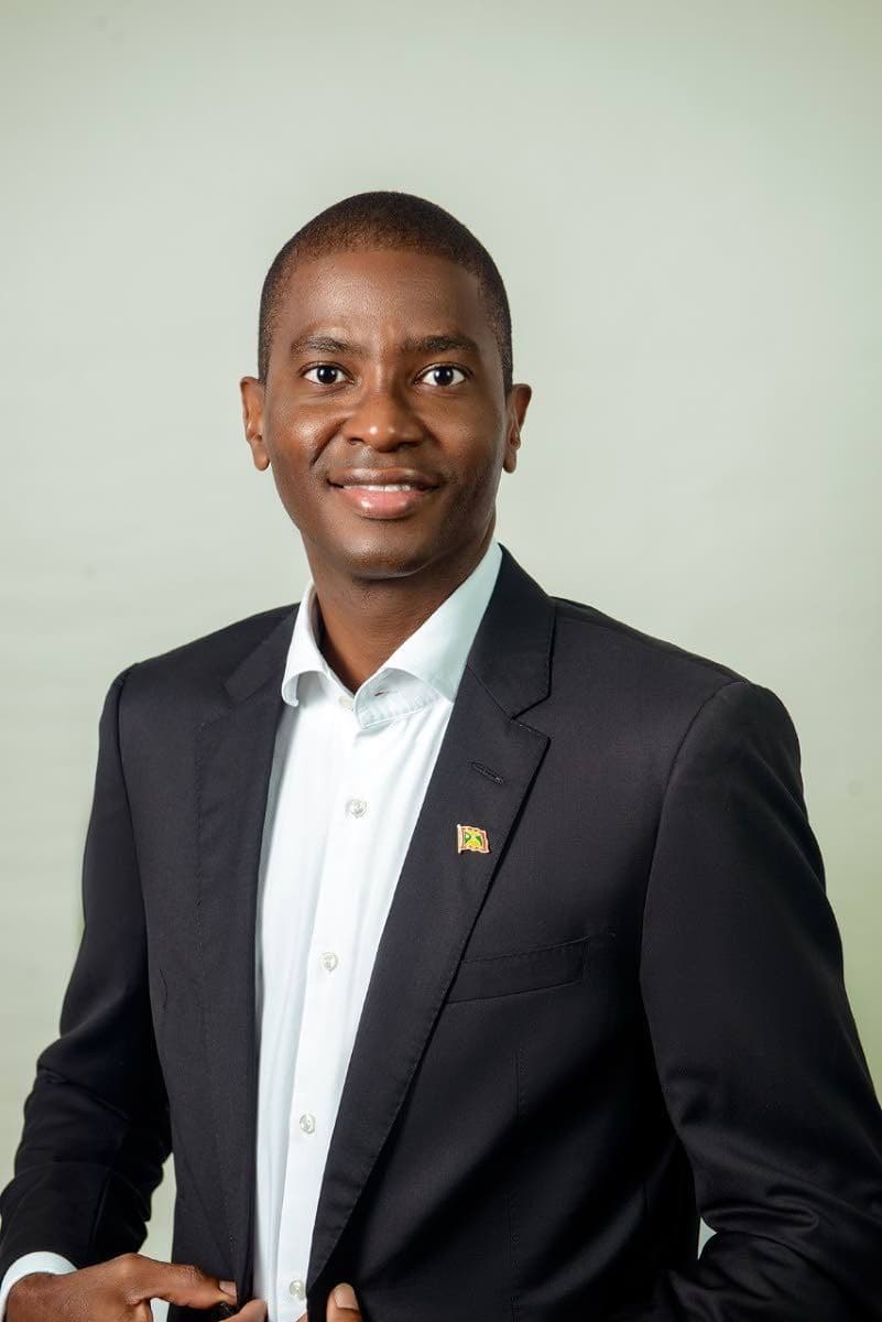 Mitchell to lead review of telecommunications in region