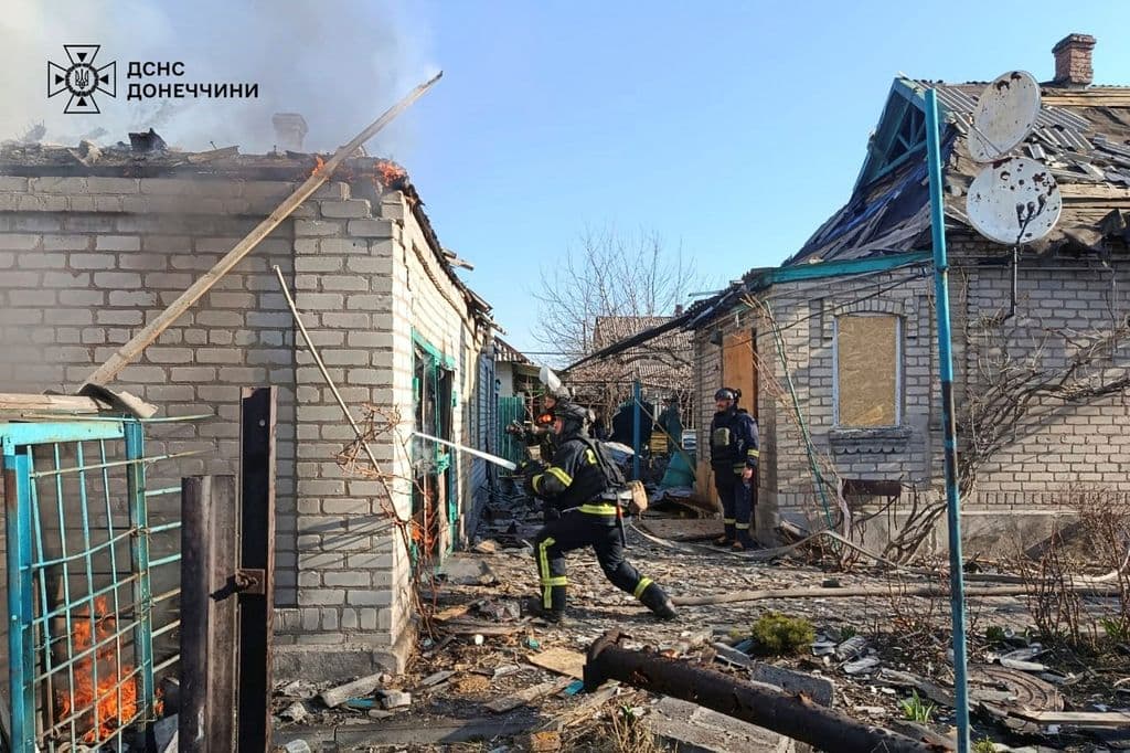 US holds separate talks with Russians to discuss ceasefire