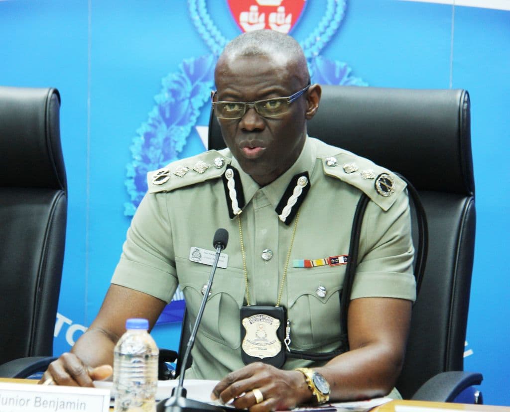 Cop under probe for allegedly putting gun in son’s mouth