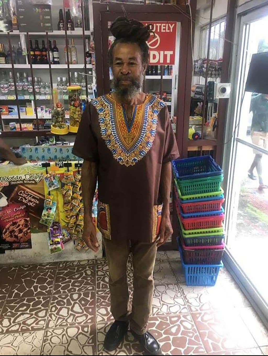 Elderly Mayaro man dies after crashing car into parked vehicle