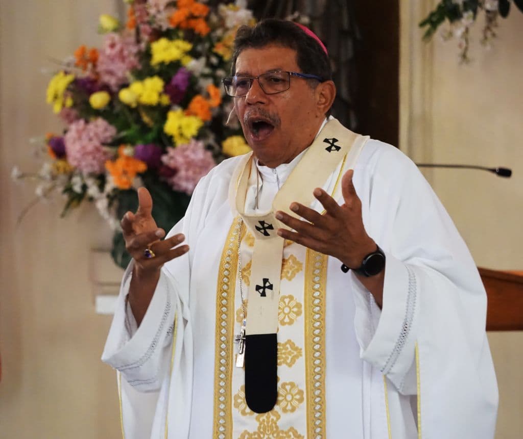 Pope appoints Archbishop Gordon to Vatican interfaith group