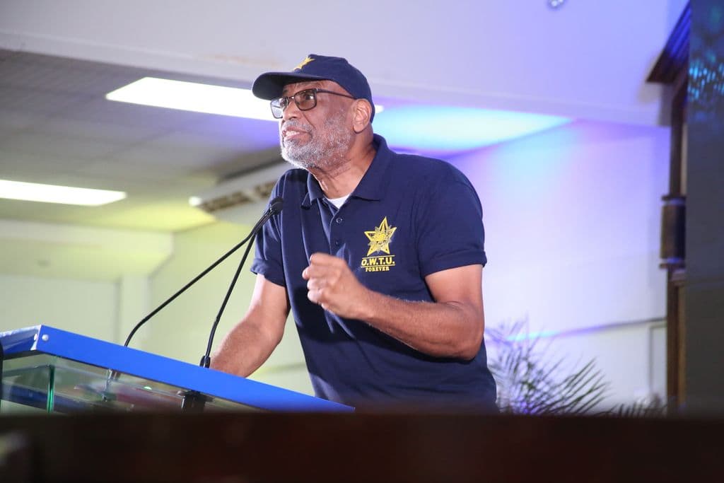 Roget: Wage talks to begin at 10 per cent under UNC rule
