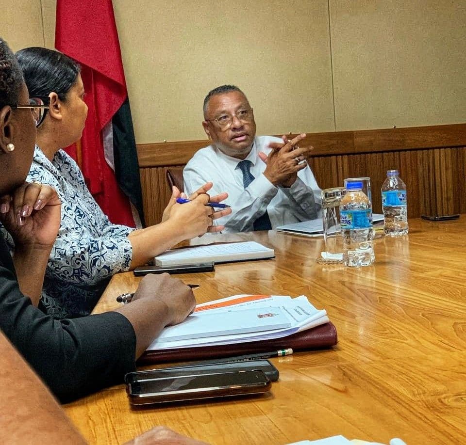 Swaratsingh outlines priorities in first meeting as Planning Minister