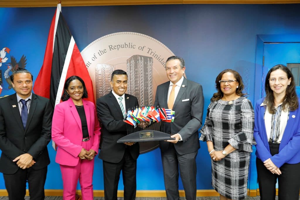 T&T to chair CAF board, Tancoo meets with officials