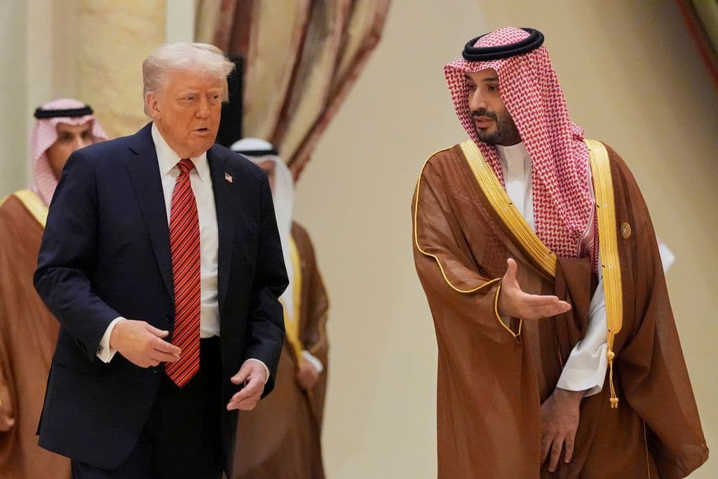 Trump's Mideast tour: Opulence, business deals and a $400M plane