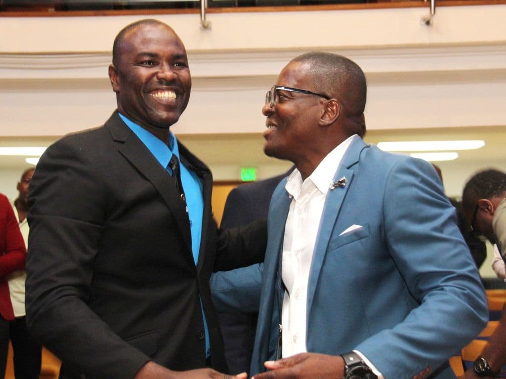 Dickson defends taking 4 % wage increase for police officers