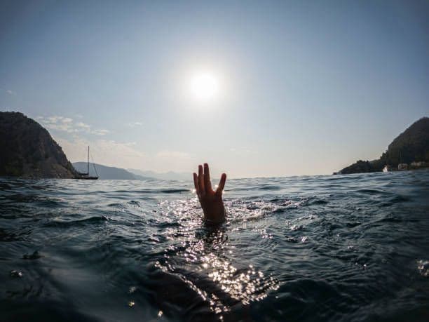 3 bodies found, search continues following boating accident in Suriname