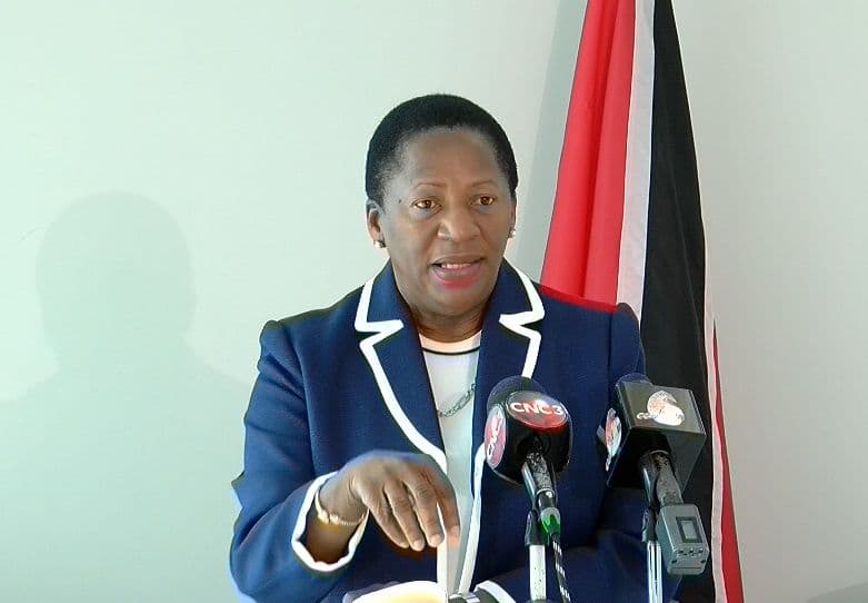 Beckles urges consultation on ‘Stand Your Ground’ legislation