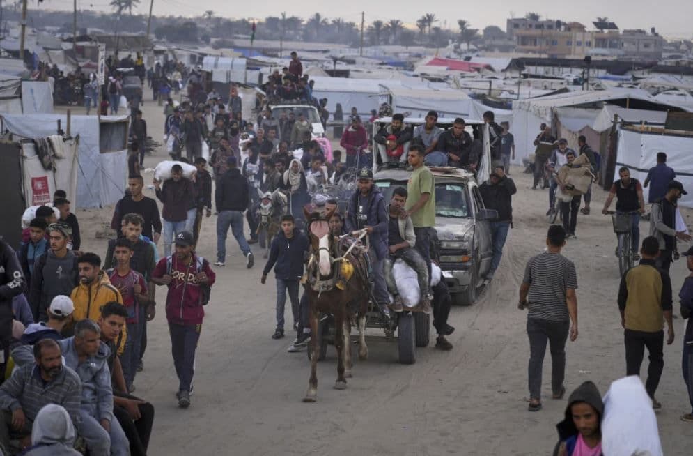 US and Israeli-backed group pauses food delivery in Gaza after deadly shootings