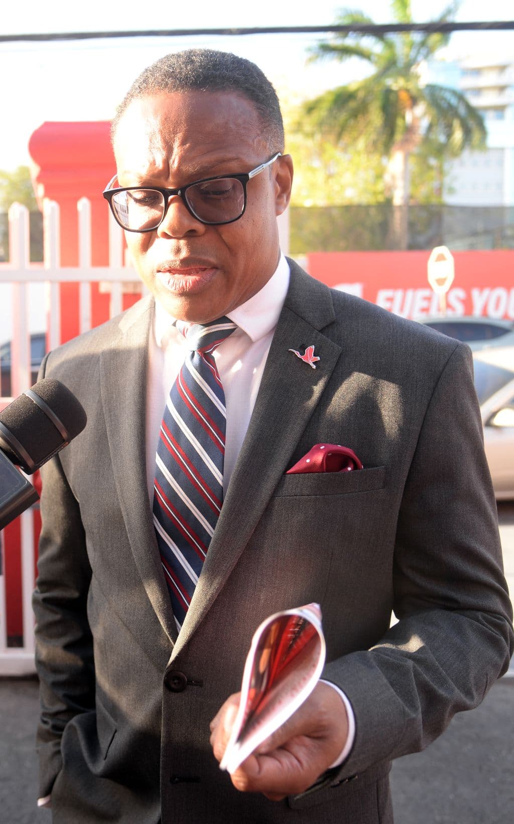 Amid rising tensions with Venezuela: Former Foreign Affairs Minister urges diplomacy