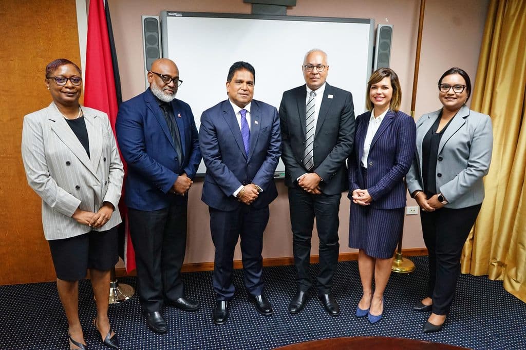 Energy officials meet with Proman executives