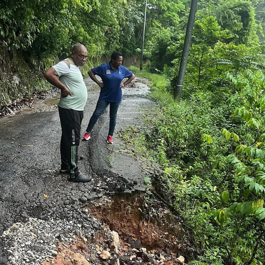 Beckles visits Aripo after heavy rains