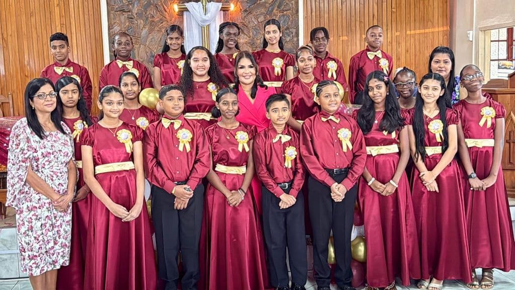 Ex-journalist to pupils: Choose Kindness over bullying