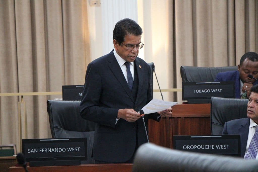 Minister: 21,661 secondary school students suspended in 3 years