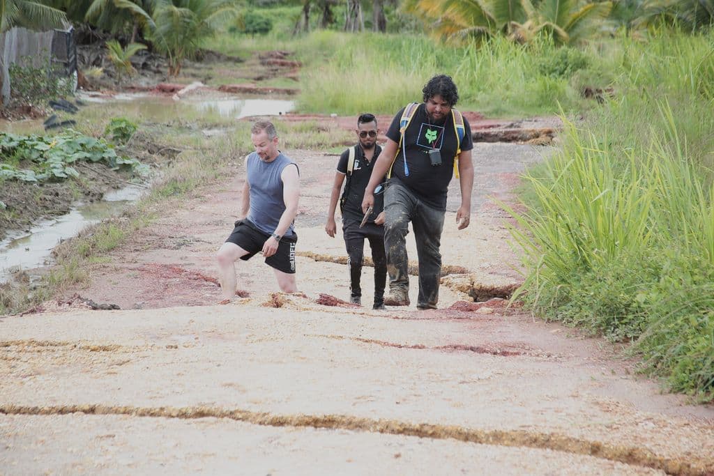 Moonan urges relocation as Los Iros land shifts continue