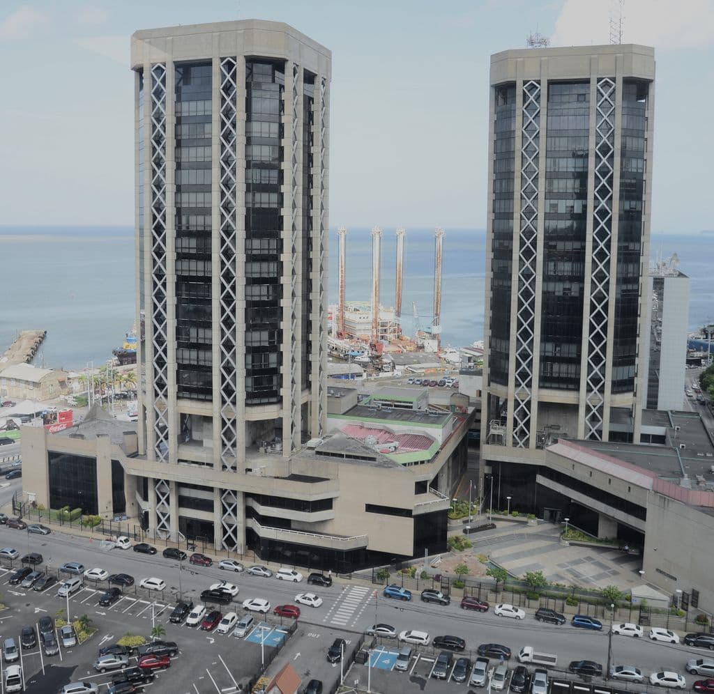 CBTT: US$ imbalance leads to cut in Republic’s forex credit card limit