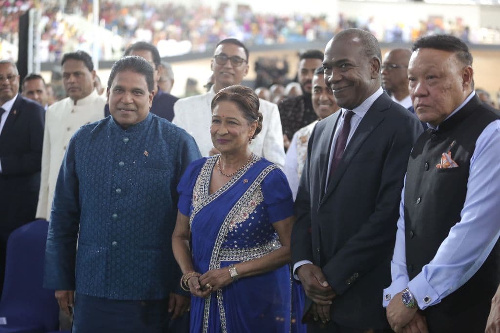 PM Kamla justifies ORTT for Modi