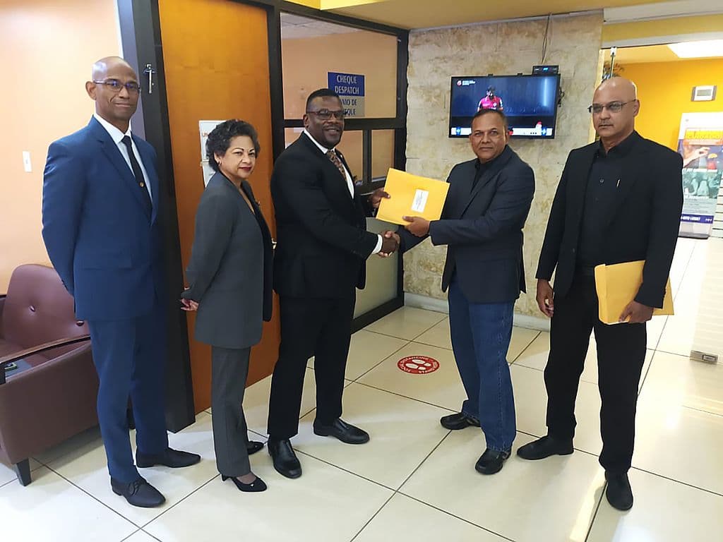 Firearm dealers propose dropping age for owning a gun to 18