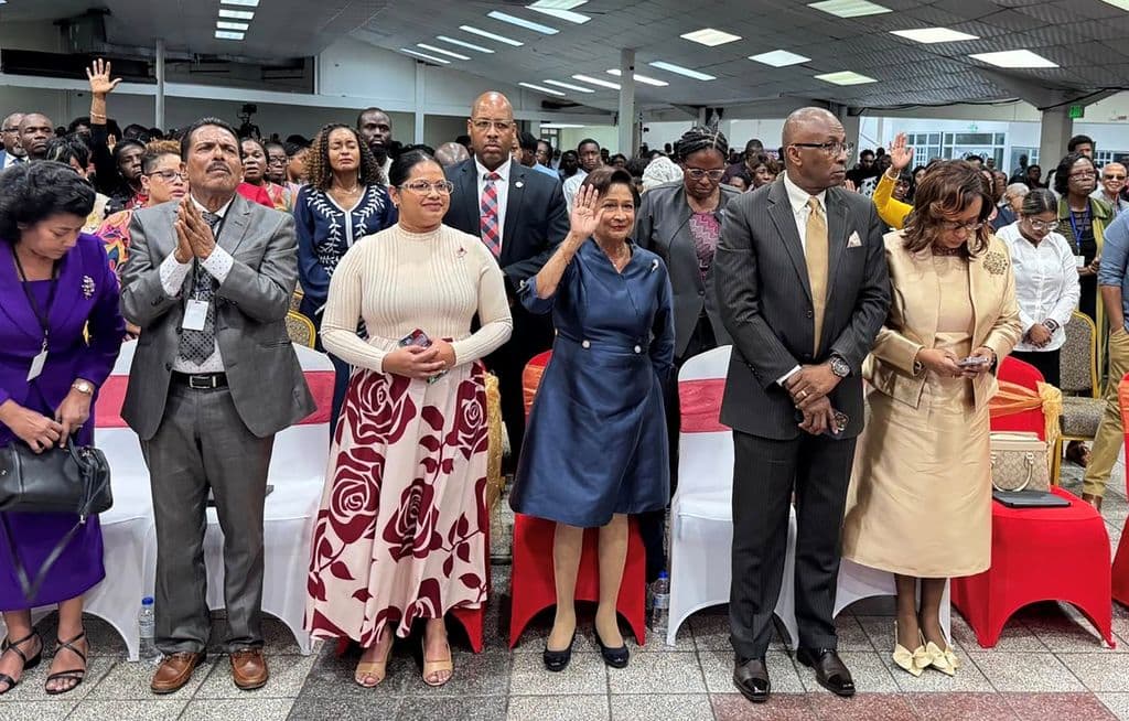 PM calls on religious leaders to unite T&T