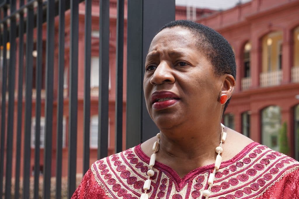 Beckles urges Govt to reconsider decision to cancel parade