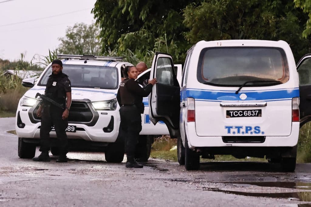 Police kill 3 in Valencia, Tacarigua