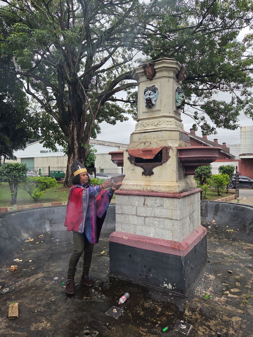 Columbus statue removed from Independence Square