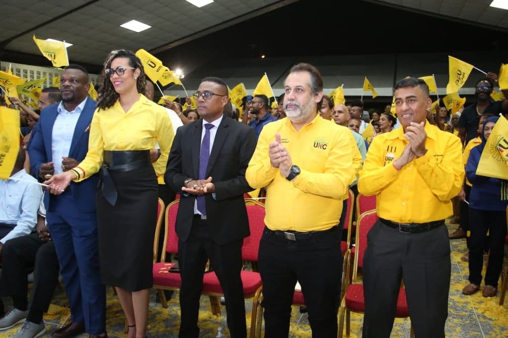 PM doubles down on warning to ministers over dubious alliances