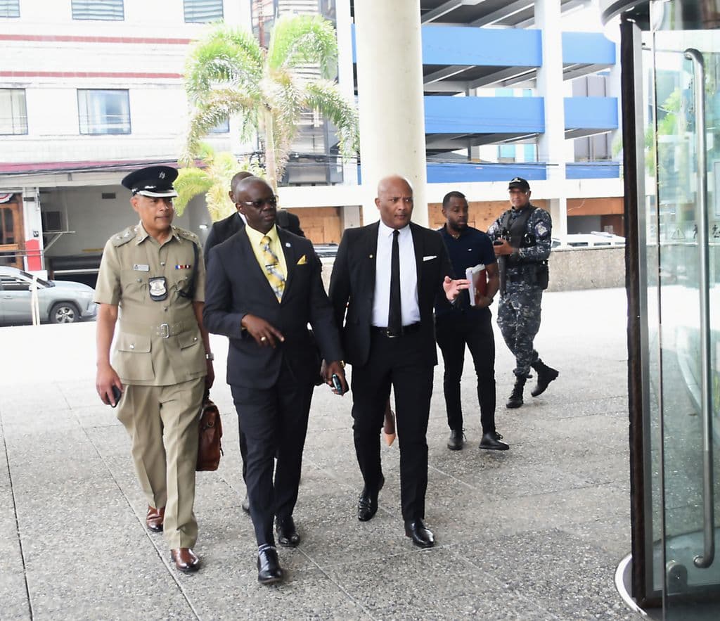 Police to be deployed in 80 high-risk schools in new term