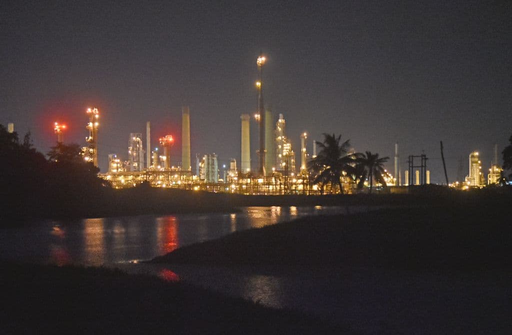 Energy Chamber says Venezuela could be one source for re-starting refinery