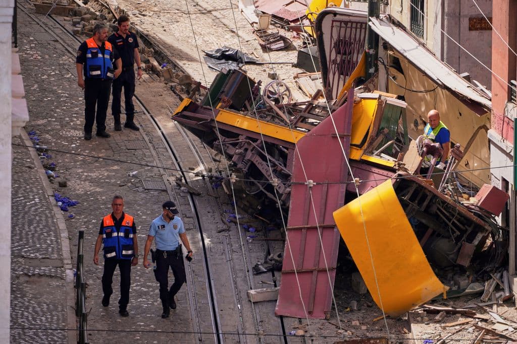 16 dead in Lisbon streetcar crash; Investigation underway