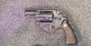 Ten held in prison-linked threat operation