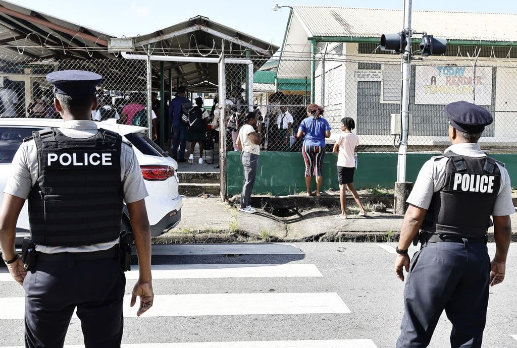 NPTA reverses position on having armed cops in schools