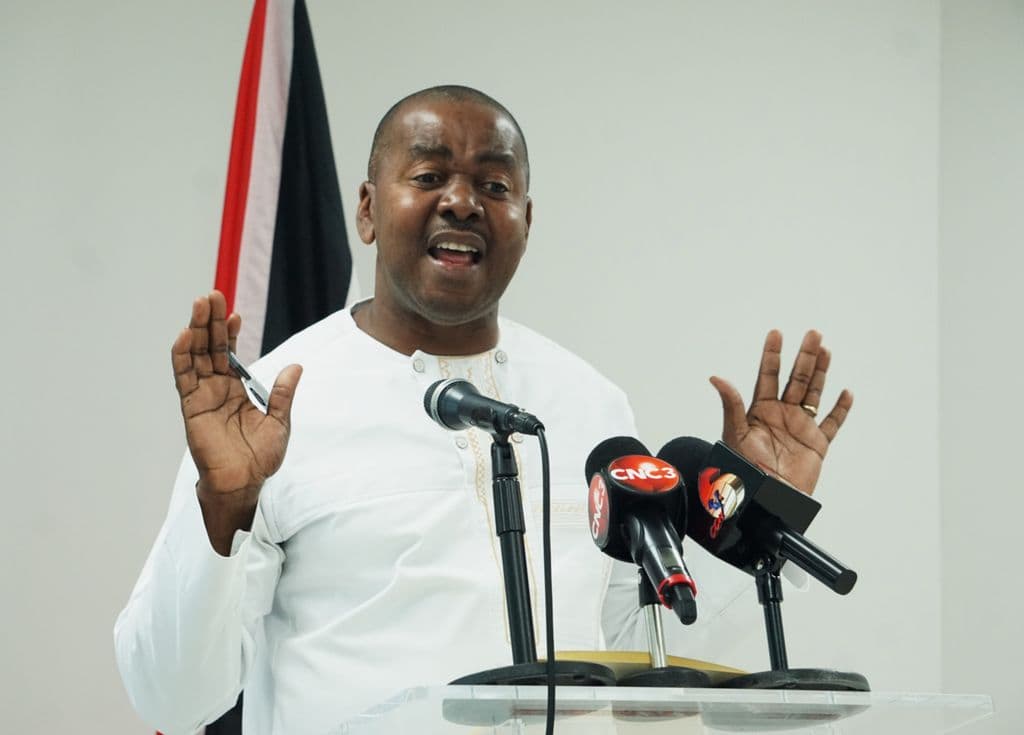 Foster says he did nothing wrong after family businesses got govt contracts