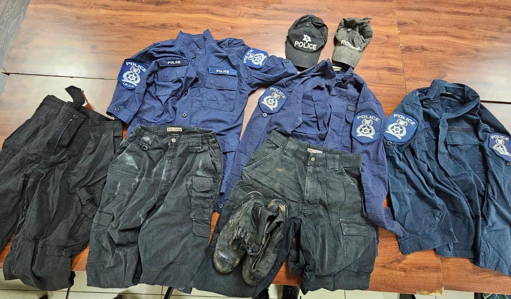Stolen car recovered and police kits found in Barataria