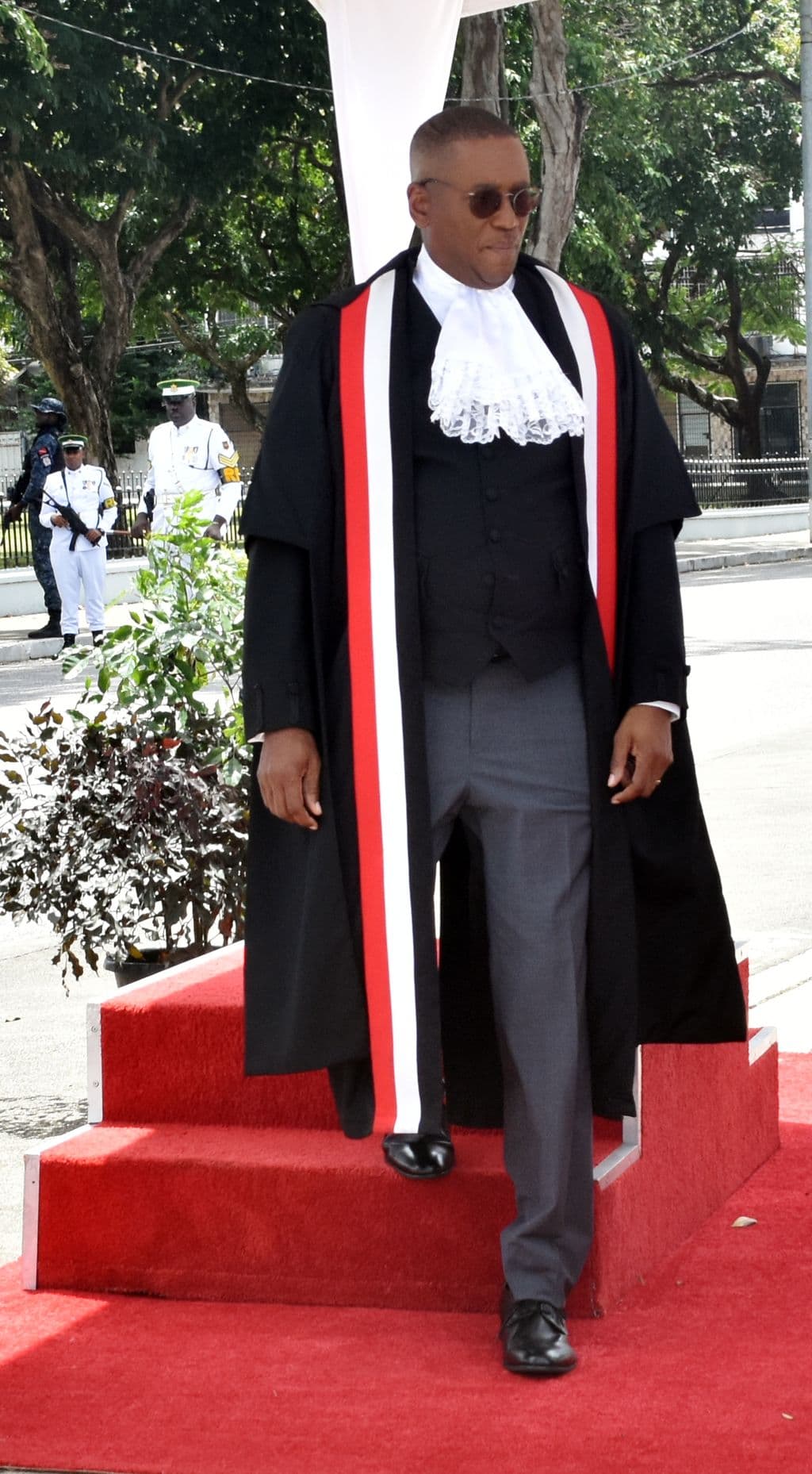 PM thanks outgoing Chief Justice; Says he left an indelible mark