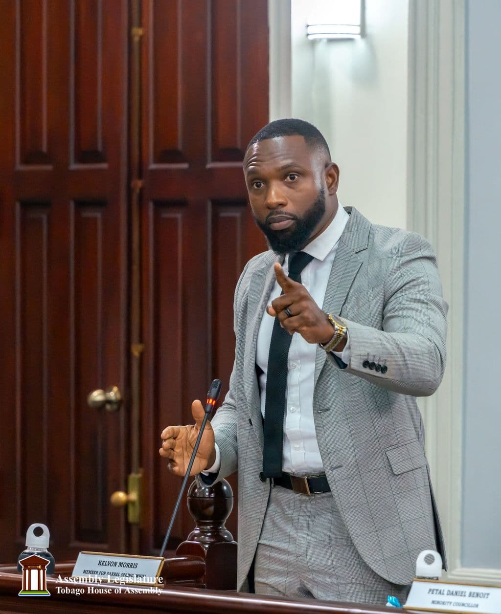 Minority to move motion on ‘Farley’s betrayal’ in special Assembly sitting