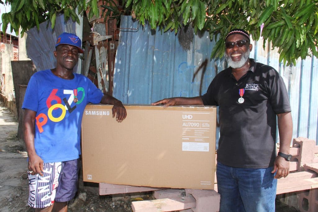 National awardee gifted new TV by Good Samaritan