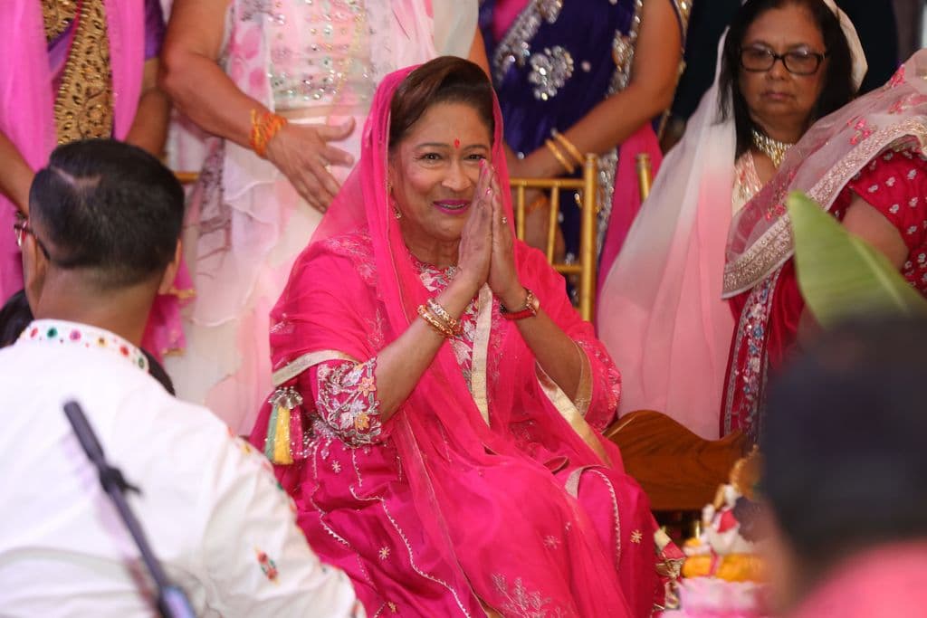 Kamla vows to go to war against corruption and crime