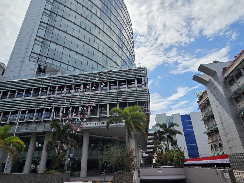 MOE, TTUTA discuss salaries and backpay