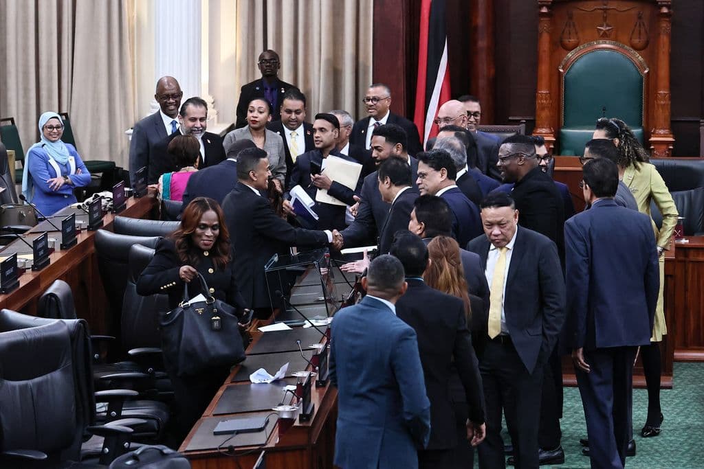 Wage joy for workers! Finance Minister delivers 10% pay hike for public servants; raises duties on alcohol, cigarettes in $59B Budget