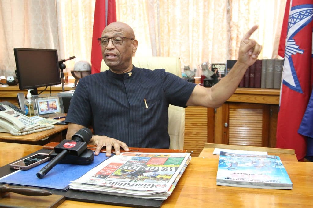 Roget: Budget a 'rescue mission' for workers