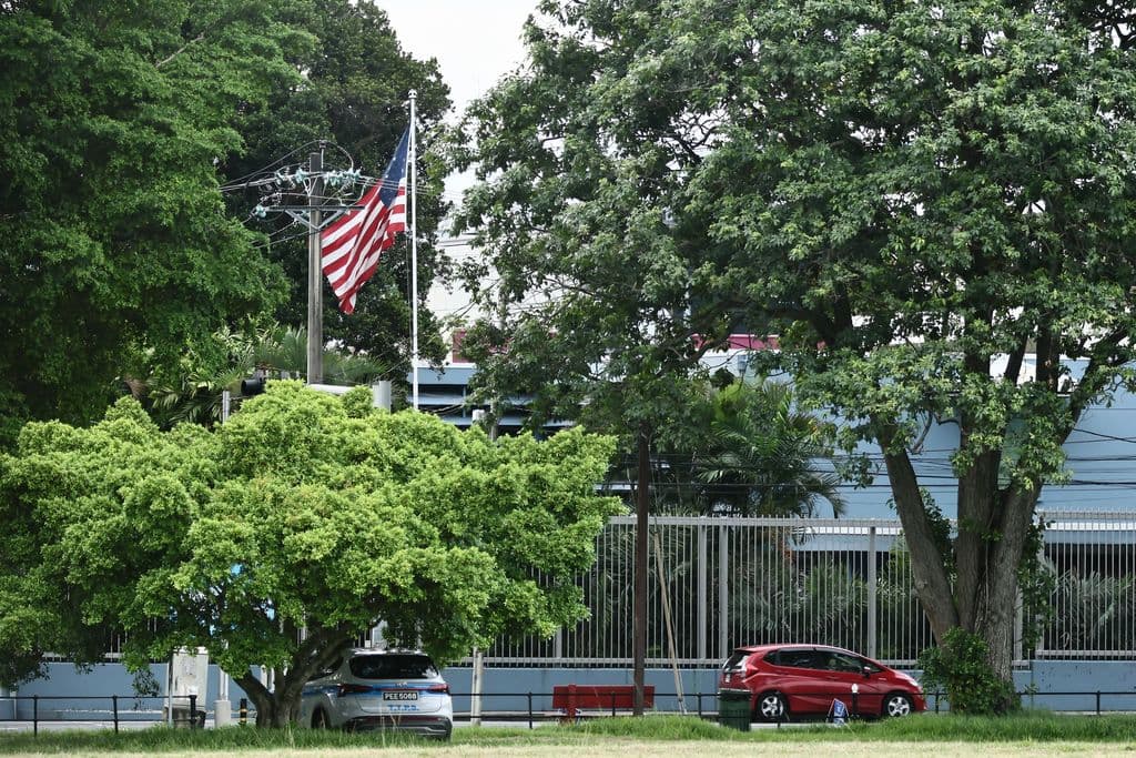 Cop among 3 locals held by US officials on cocaine, gun charges