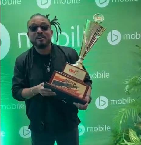 Machel credits young talent for success as he collects Road March prize