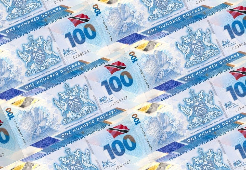 Police officers await October salaries amid banking delay